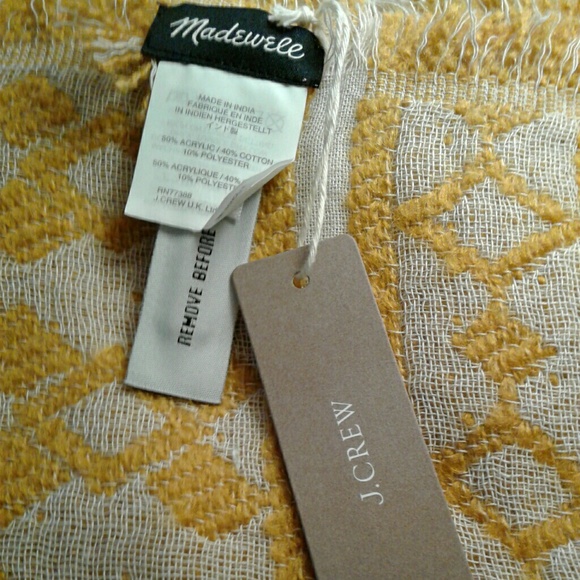 Madewell Geometric Jacquard Scarf - Picture 4 of 5